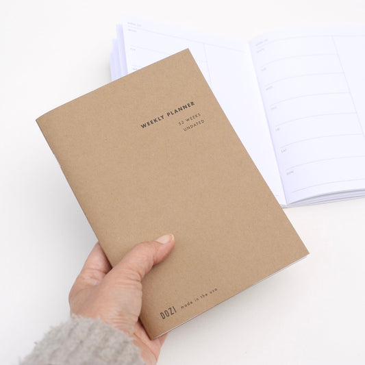Undated Pocket Weekly Planner - Kraft