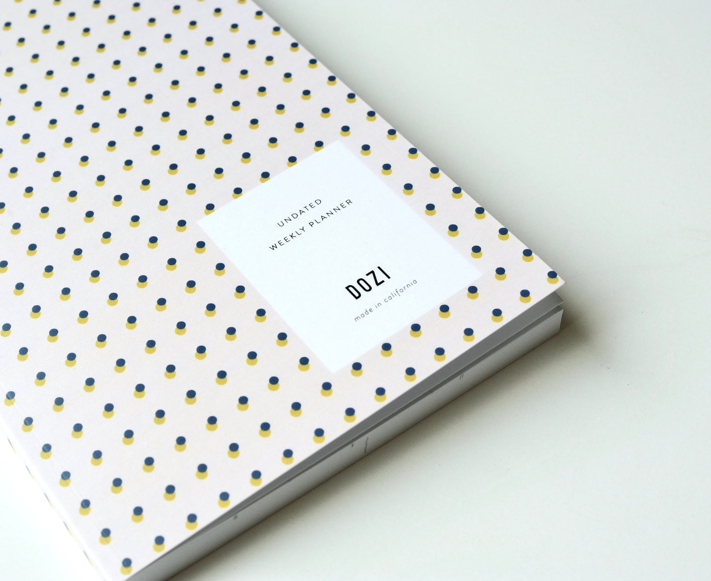 Undated Weekly Planner - Dots